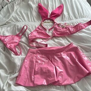 NEVER WORN COSTUME!!